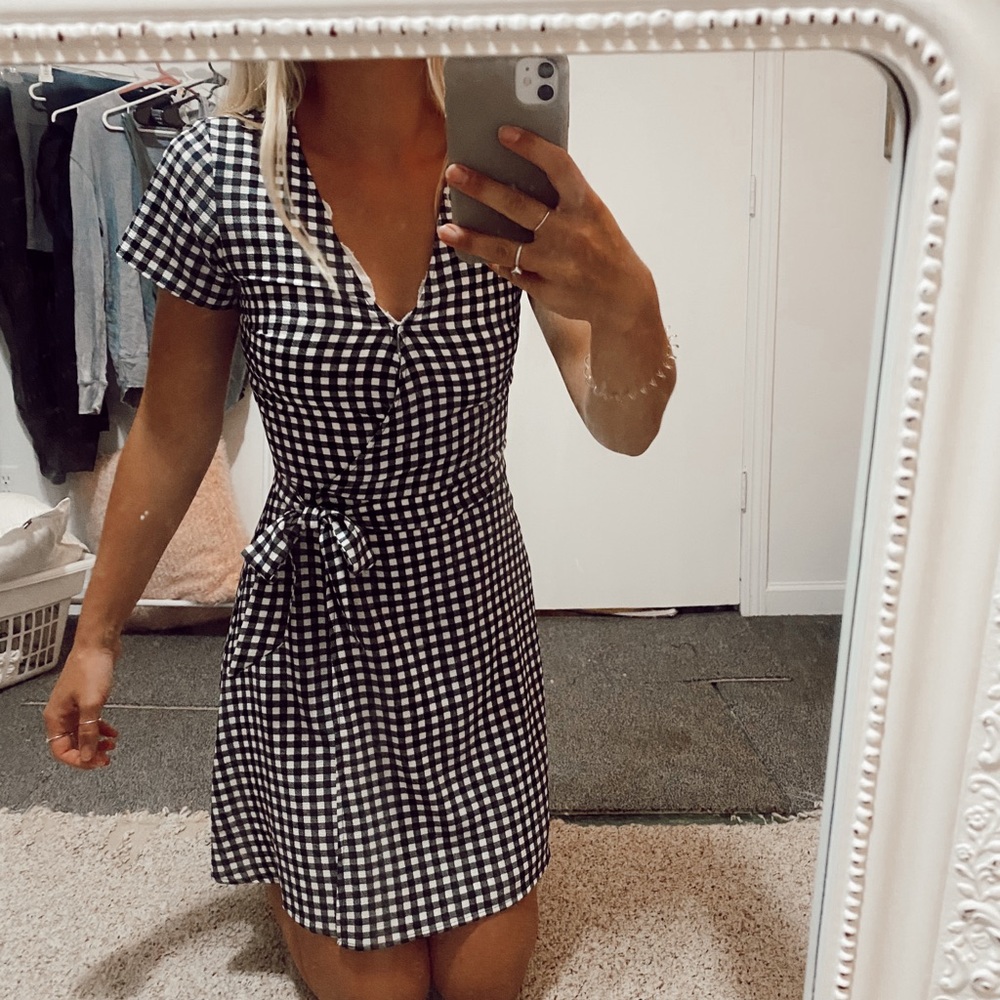 Checkered H&M wrap dress
